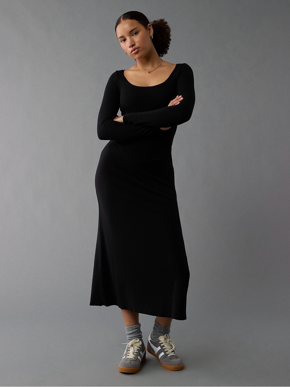 American Eagle Outfitters Black Long Sleeve Scoop Neck Maxi Dress